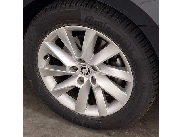 Personenauto, skoda, superb, 2017 - afbeelding 2 van  42