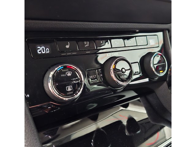 Personenauto, skoda, superb, 2017 - afbeelding 17 van  42