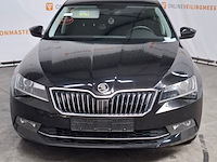 Personenauto, skoda, superb, 2017 - afbeelding 12 van  42