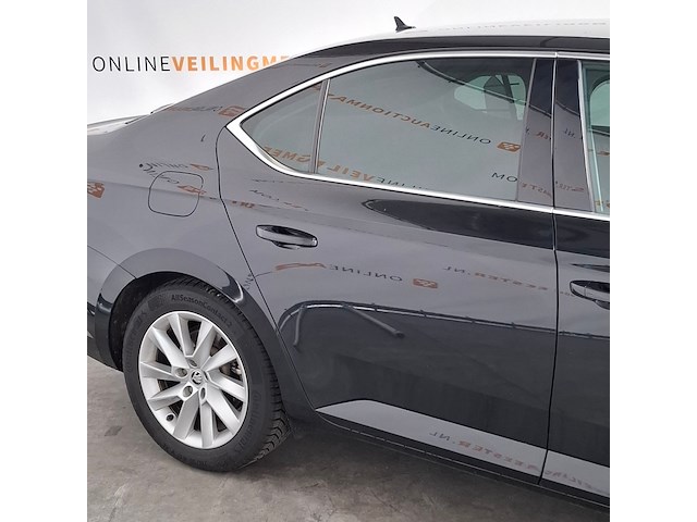 Personenauto, skoda, superb, 2017 - afbeelding 38 van  42