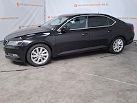 Personenauto, skoda, superb, 2017 - afbeelding 41 van  42