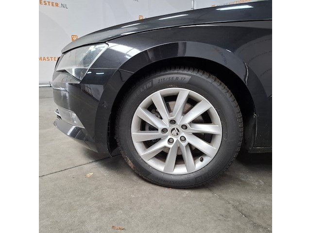 Personenauto, skoda, superb, 2017 - afbeelding 3 van  59