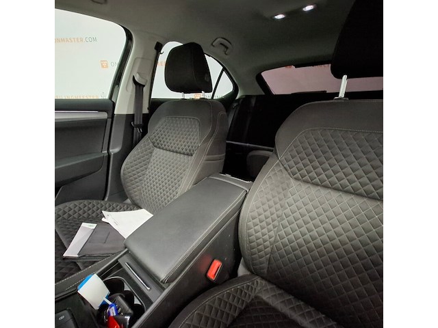 Personenauto, skoda, superb, 2017 - afbeelding 27 van  59