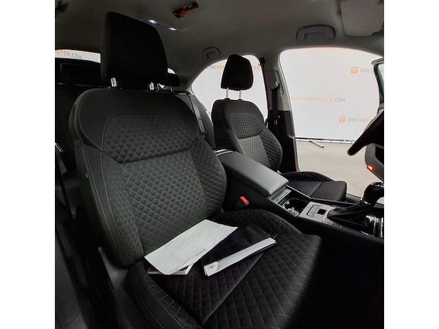 Personenauto, skoda, superb, 2017 - afbeelding 37 van  59