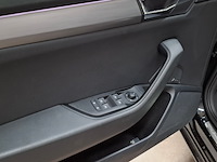 Personenauto, skoda, superb, 2017 - afbeelding 41 van  59