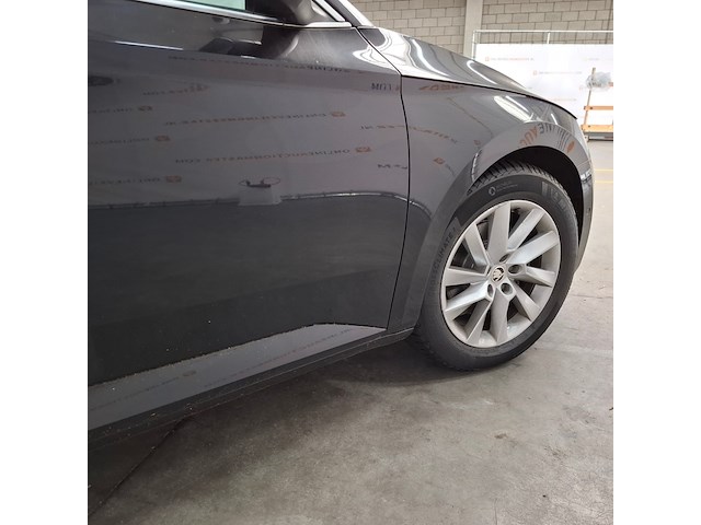 Personenauto, skoda, superb, 2017 - afbeelding 45 van  59