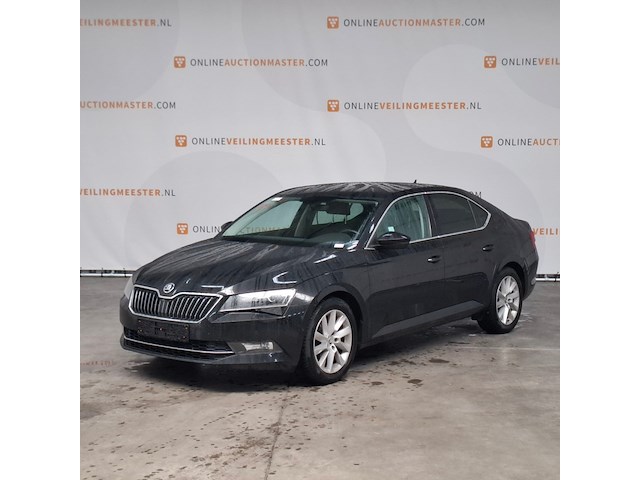 Personenauto, skoda, superb, 2017 - afbeelding 1 van  23