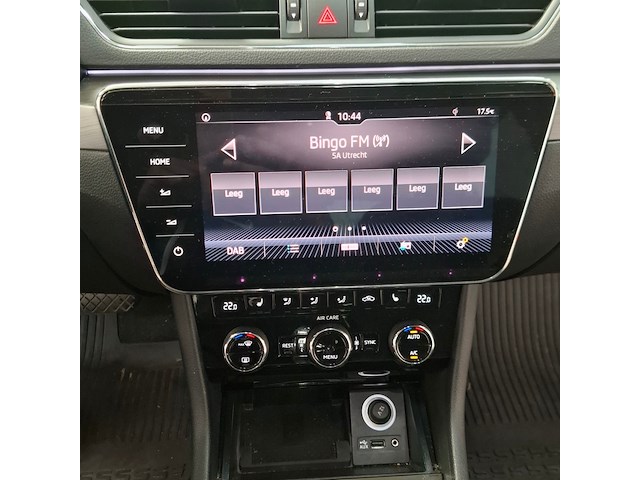 Personenauto, skoda, superb, 2017 - afbeelding 13 van  23