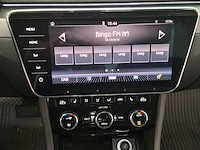 Personenauto, skoda, superb, 2017 - afbeelding 13 van  23