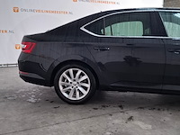 Personenauto, skoda, superb, 2017 - afbeelding 19 van  23