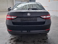 Personenauto, skoda, superb, 2017 - afbeelding 20 van  23