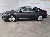 Personenauto, skoda, superb, 2017 - afbeelding 21 van  23
