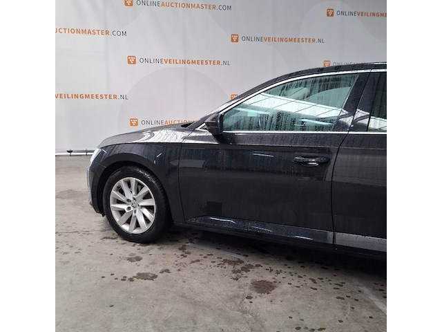 Personenauto, skoda, superb, 2017 - afbeelding 23 van  23