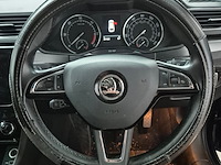 Personenauto, skoda, superb, 2019 - afbeelding 11 van  42