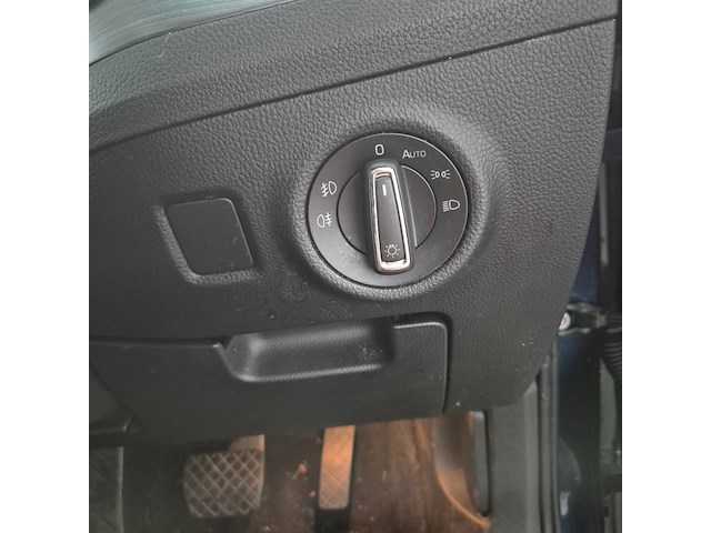 Personenauto, skoda, superb, 2019 - afbeelding 14 van  42