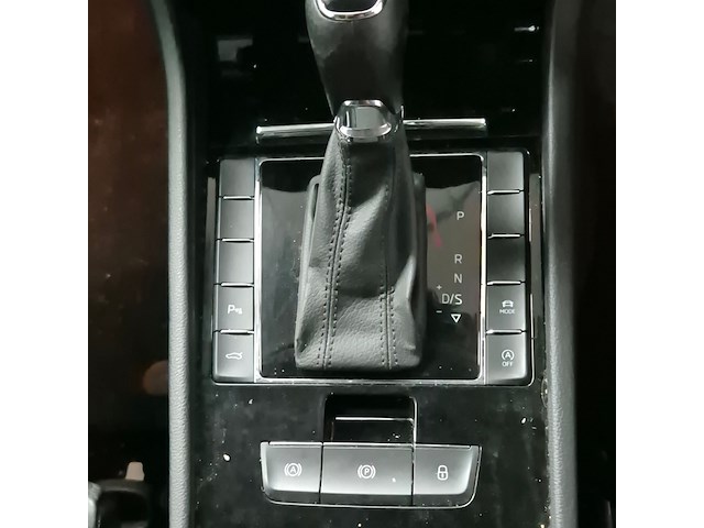Personenauto, skoda, superb, 2019 - afbeelding 19 van  42