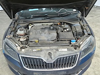 Personenauto, skoda, superb, 2019 - afbeelding 36 van  42