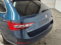 Personenauto, skoda, superb, 2019 - afbeelding 40 van  42