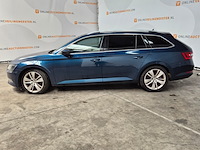 Personenauto, skoda, superb, 2019 - afbeelding 42 van  42