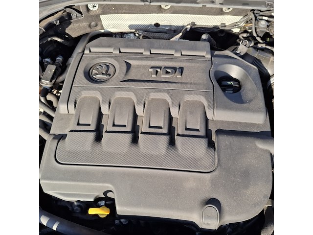 Personenauto skoda, superb combi 1.6 tdi, bouwjaar 2017 - afbeelding 13 van  47