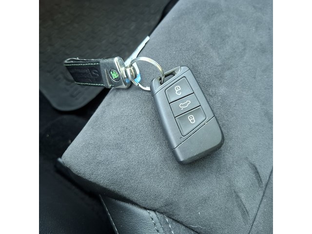 Personenauto skoda, superb combi 1.6 tdi, bouwjaar 2017 - afbeelding 21 van  47