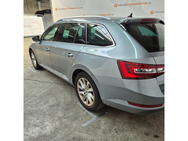 Personenauto, skoda, superb combi, 1.6 tdi clever edition, 2018 - afbeelding 38 van  40