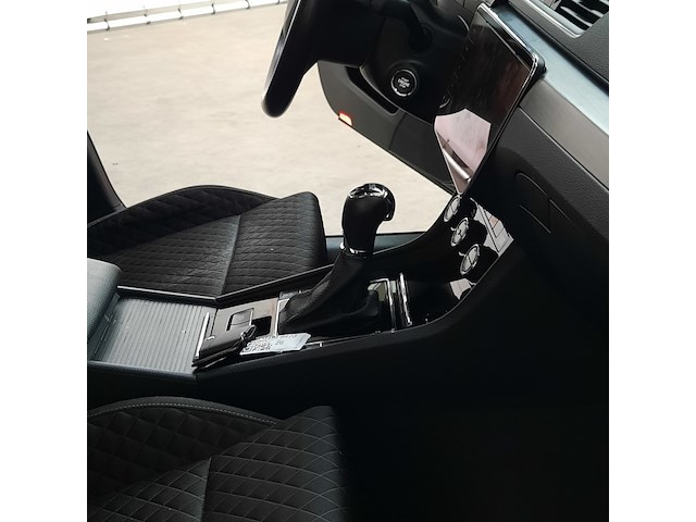 Personenauto, skoda, superb combi 1.6 tdi style - afbeelding 11 van  51