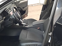 Personenauto, skoda, superb combi 1.6 tdi style - afbeelding 18 van  51