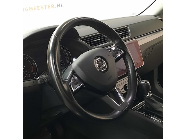 Personenauto, skoda, superb combi 1.6 tdi style - afbeelding 22 van  51
