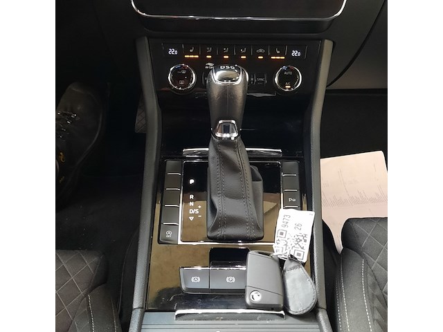 Personenauto, skoda, superb combi 1.6 tdi style - afbeelding 27 van  51