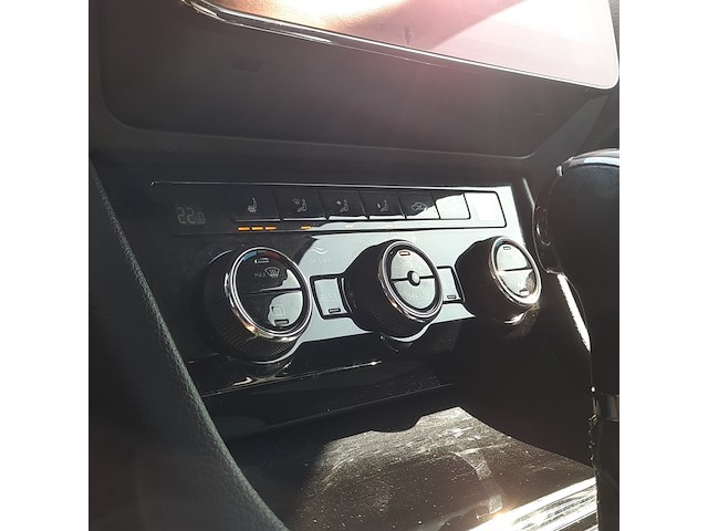 Personenauto, skoda, superb combi 1.6 tdi style - afbeelding 46 van  51