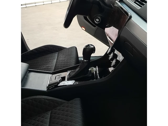 Personenauto, skoda, superb combi 1.6 tdi style - afbeelding 11 van  51