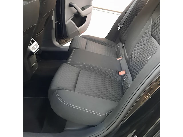 Personenauto, skoda, superb combi 1.6 tdi style - afbeelding 32 van  51