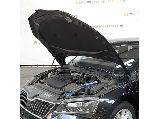 Personenauto, skoda, superb combi 1.6 tdi style - afbeelding 39 van  51