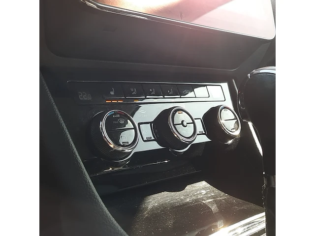 Personenauto, skoda, superb combi 1.6 tdi style - afbeelding 46 van  51