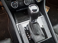 Personenauto, skoda, superb - afbeelding 31 van  47