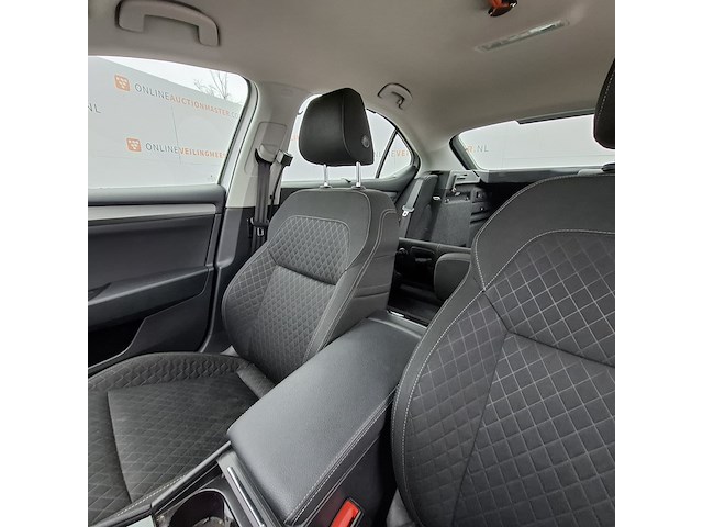 Personenauto, skoda, superb - afbeelding 33 van  47