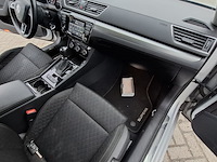 Personenauto, skoda, superb - afbeelding 40 van  47