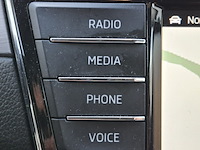 Personenauto, skoda, superb - afbeelding 17 van  46