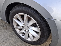 Personenauto, skoda, superb - afbeelding 35 van  46