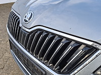 Personenauto, skoda, superb - afbeelding 45 van  46