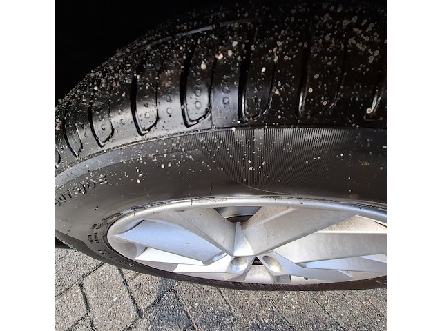 Personenauto, skoda, superb - afbeelding 25 van  46