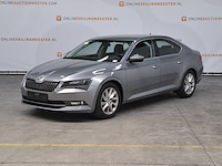 Personenauto, skoda, superb