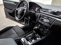 Personenauto, skoda, superb - afbeelding 31 van  58