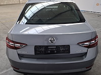 Personenauto, skoda, superb - afbeelding 55 van  58