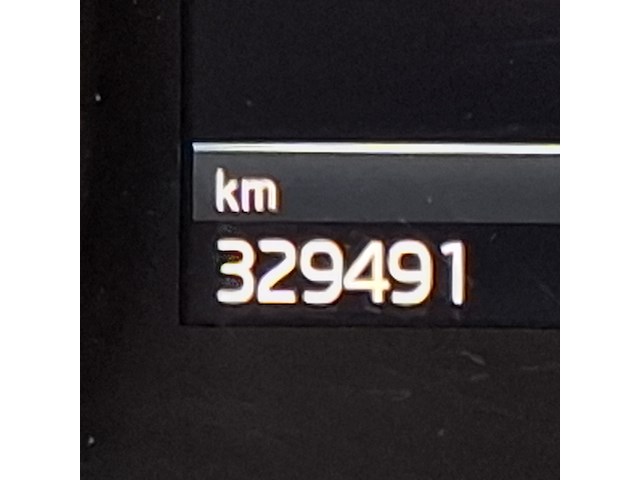 Personenauto, skoda, supurb - afbeelding 24 van  57