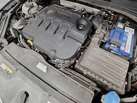 Personenauto, skoda, supurb - afbeelding 42 van  57