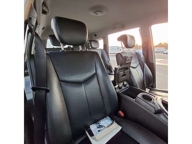 Personenauto, ssangyong, kyron m270 xdi awd, 2007 - afbeelding 29 van  42
