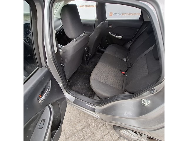 Personenauto, suzuki, baleno - afbeelding 13 van  46