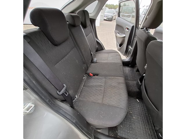 Personenauto, suzuki, baleno - afbeelding 19 van  46